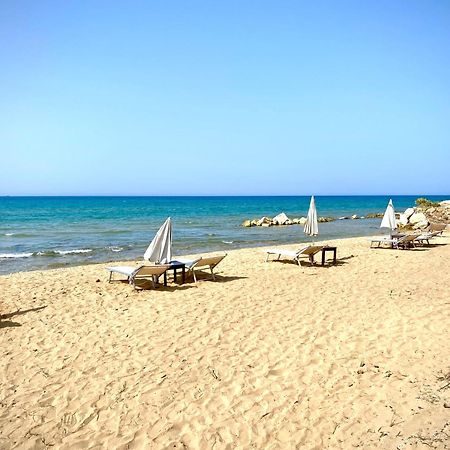 Villa White Sicilia Санта-Марія-дель-Фокалло Екстер'єр фото