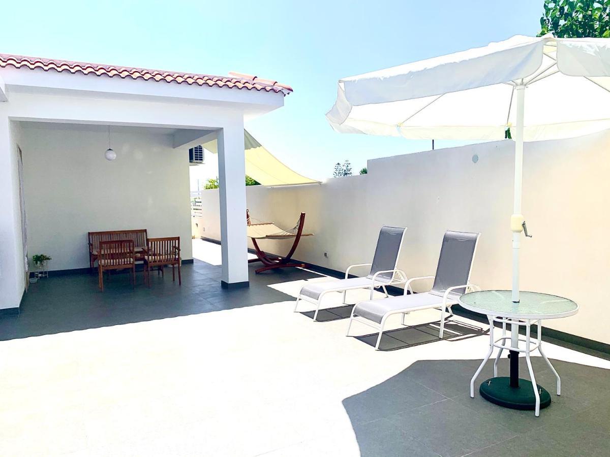 Villa White Sicilia Санта-Марія-дель-Фокалло Екстер'єр фото
