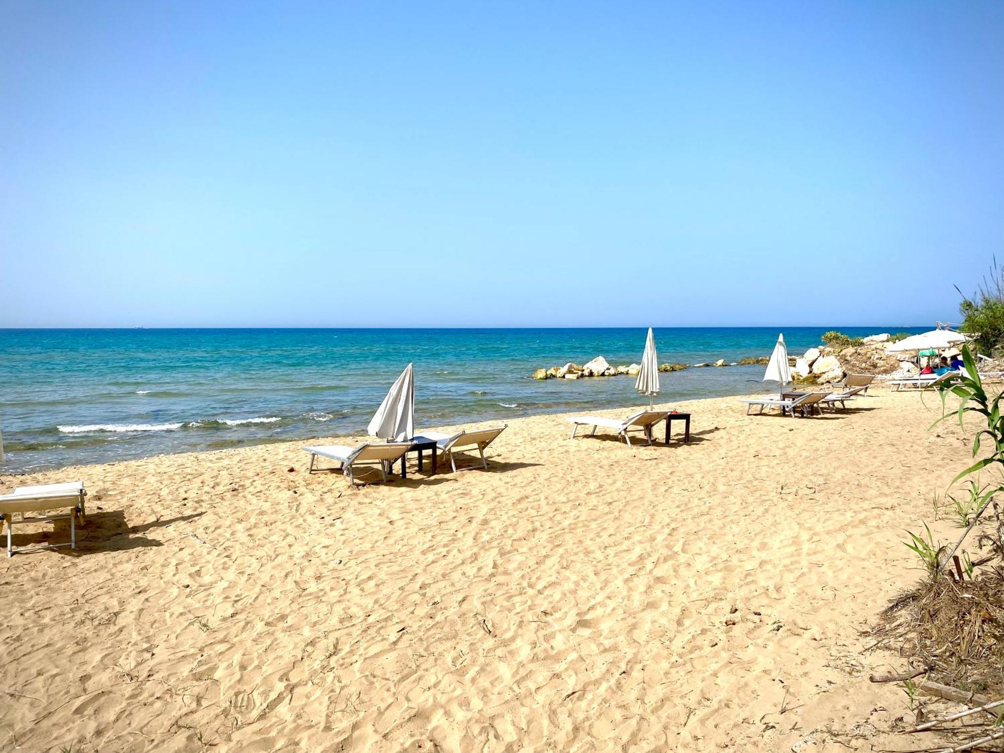 Villa White Sicilia Санта-Марія-дель-Фокалло Екстер'єр фото
